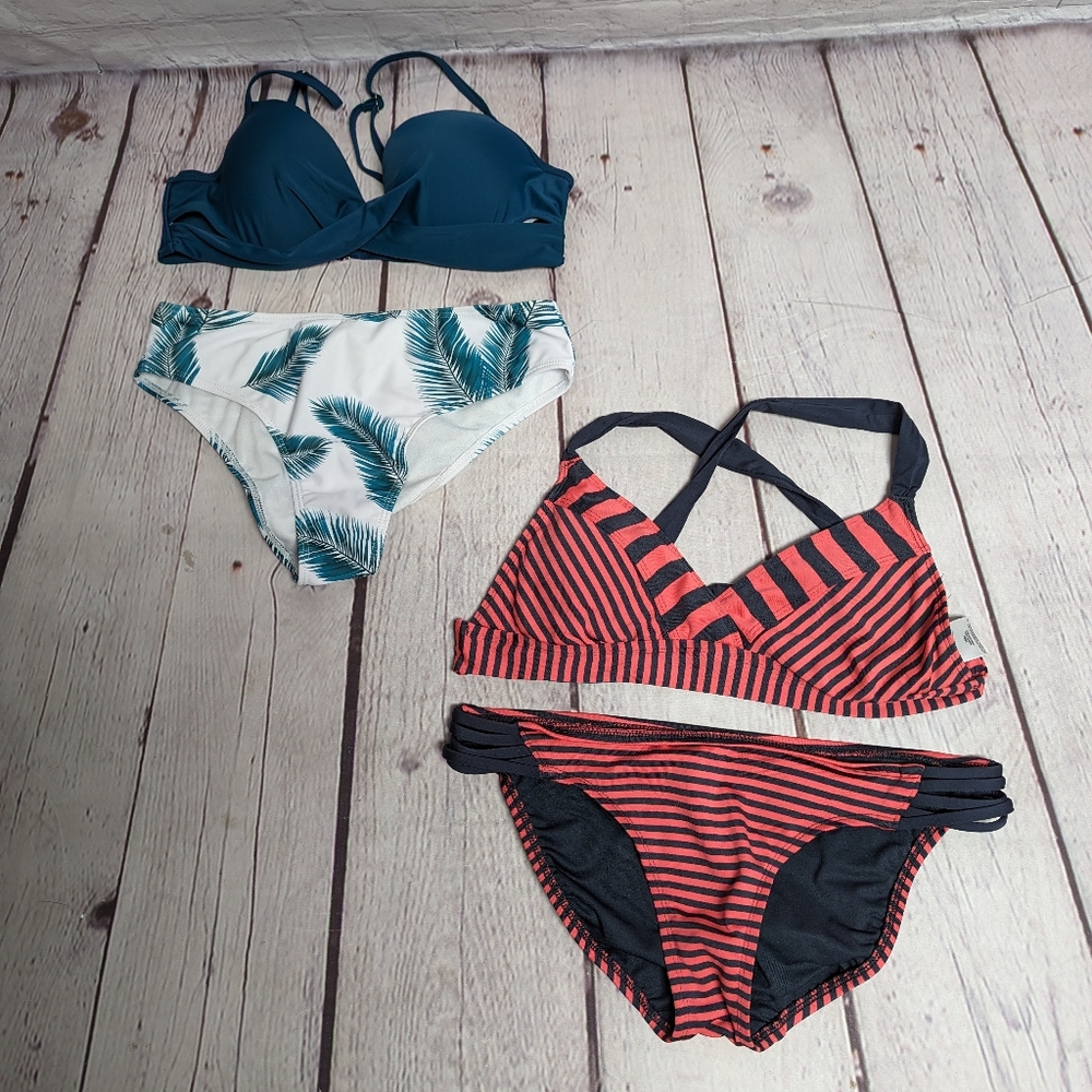 NWOT Bikini Lot. Stripes And Tropical Print. Medium. 256